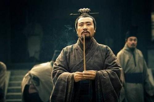 新三国在线观看第1集,烽火连天，英雄初现  第2张